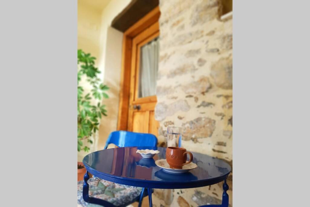 Traditional Cretan Stone House In The Center Of Crete Litos Buitenkant foto